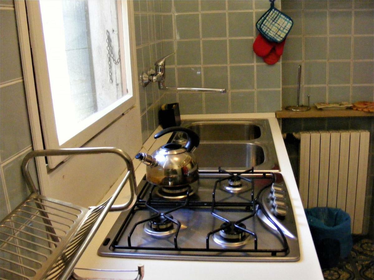 Andy'S Apartment Венеция Екстериор снимка